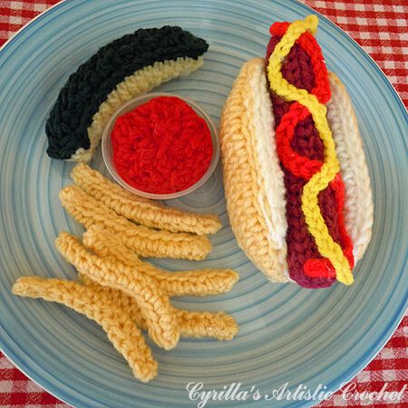 Hot Dog Crochet Kit